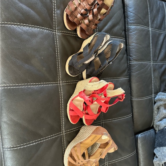 Women’s wedge sandals - Picture 2 of 2